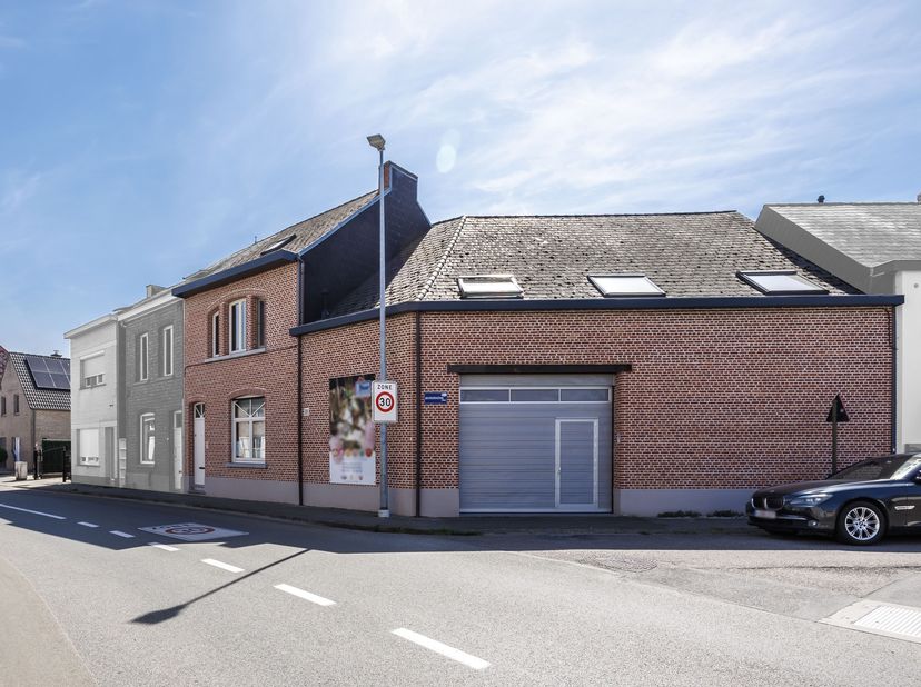 PLUS D&#039;INFORMATIONS ET VISITE PROGRAMMÉE SUR : www.nestvastgoedcoach.be/panden/zemstsesteenweg-89-1981-hofstade?id=74 &lt;br /&gt;
&lt;br /&gt;
Bienvenue dans cet